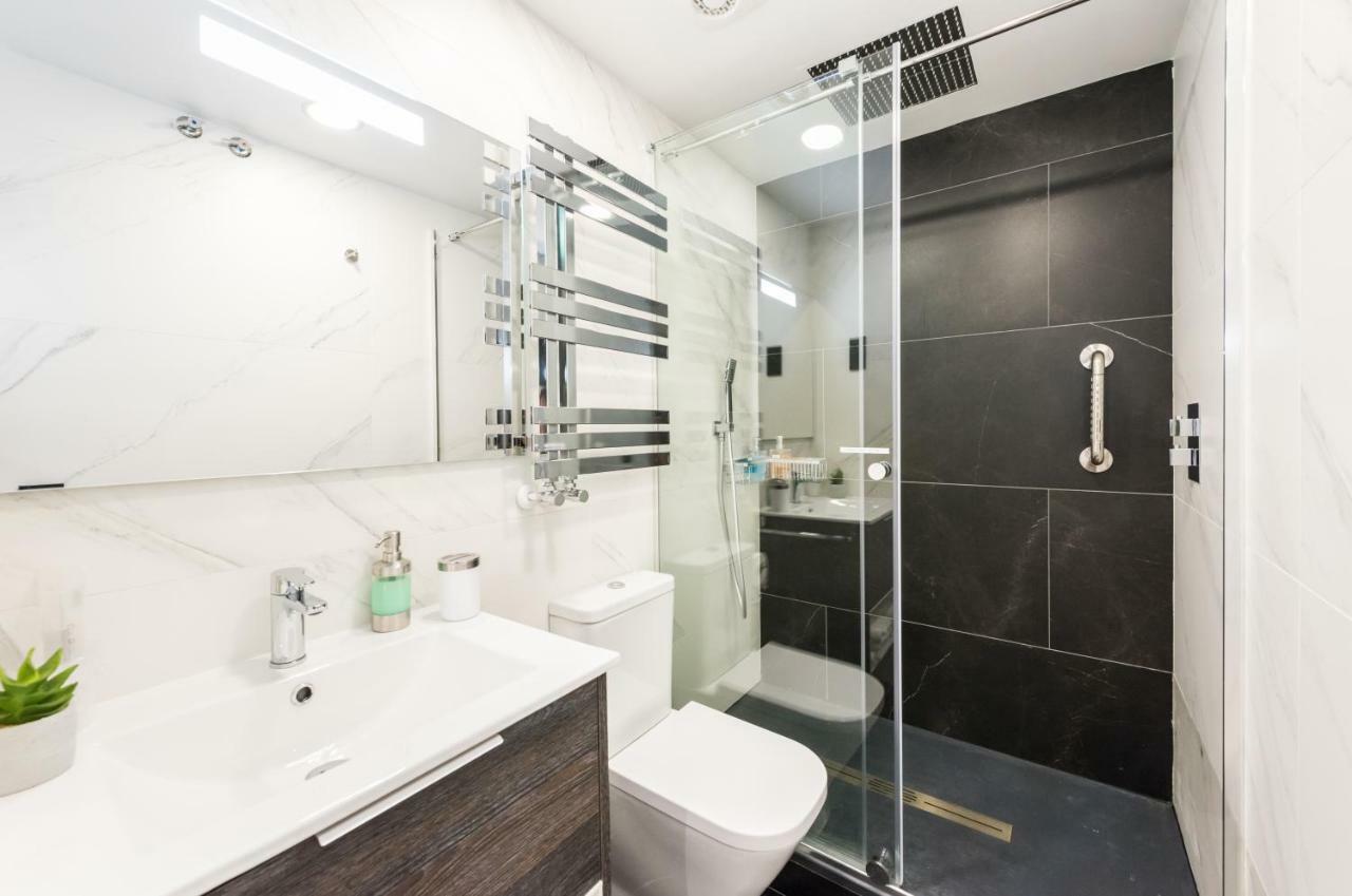 Puerta Del Sol Ii 3wc Apartamento *